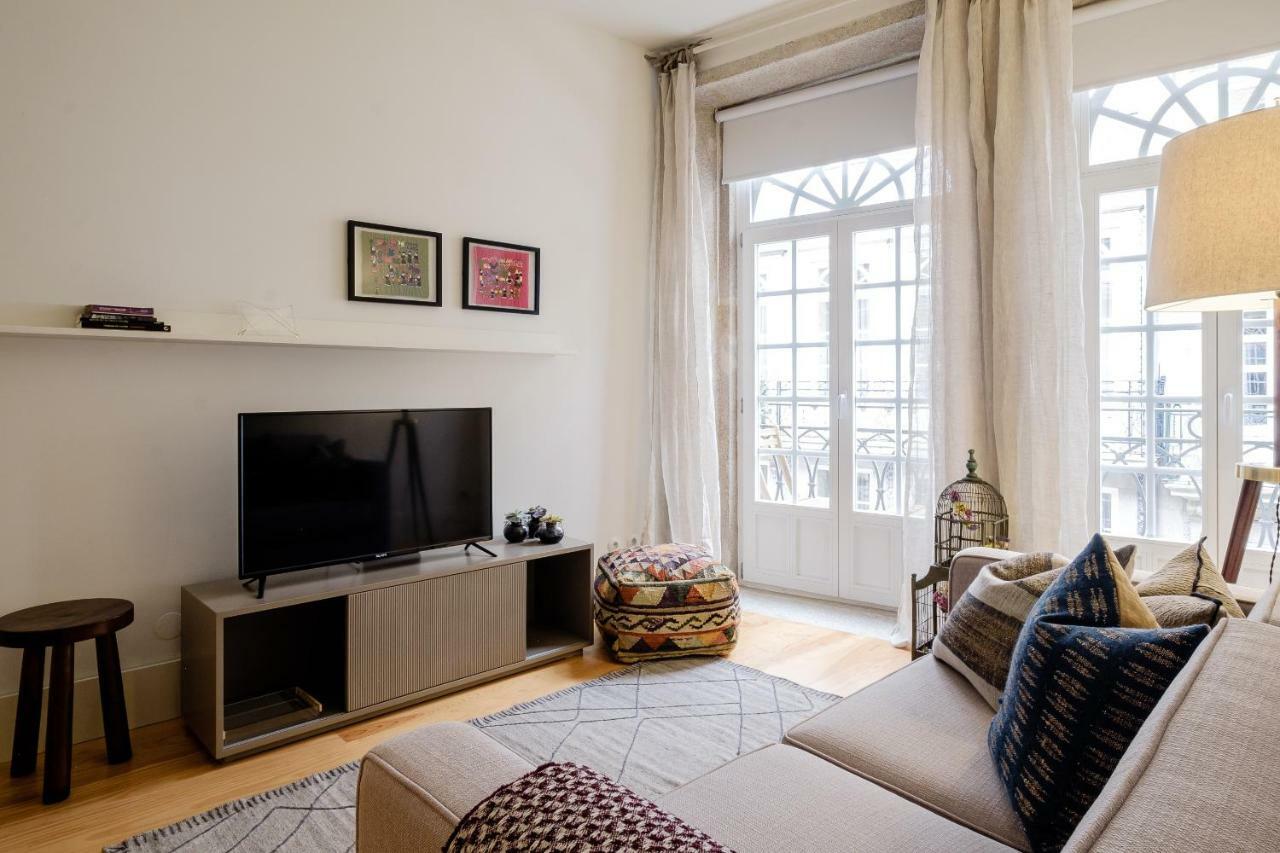 Boutique Rentals-Flores Plaza In City Historical Center Porto Zewnętrze zdjęcie