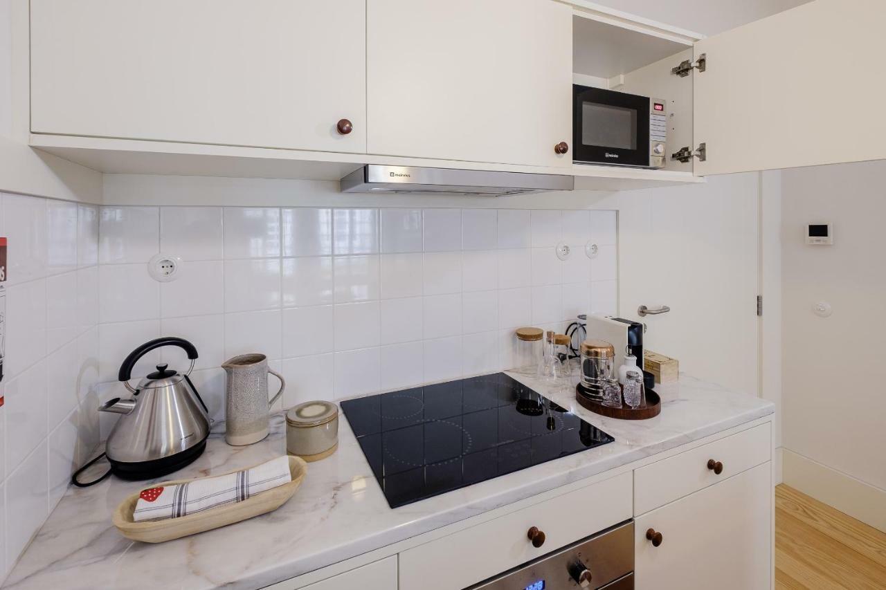 Boutique Rentals-Flores Plaza In City Historical Center Porto Zewnętrze zdjęcie