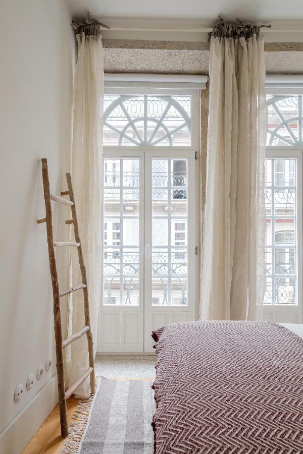 Boutique Rentals-Flores Plaza In City Historical Center Porto Zewnętrze zdjęcie
