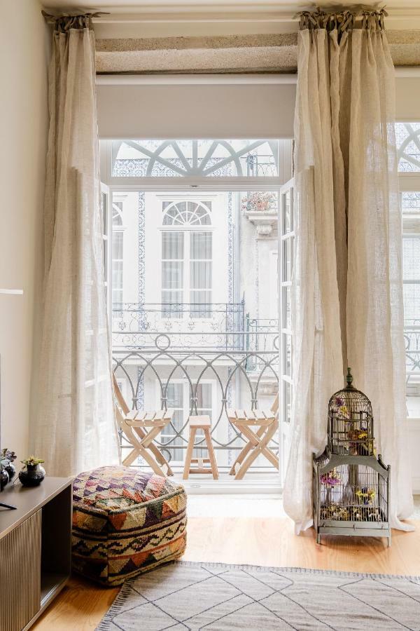 Boutique Rentals-Flores Plaza In City Historical Center Porto Zewnętrze zdjęcie